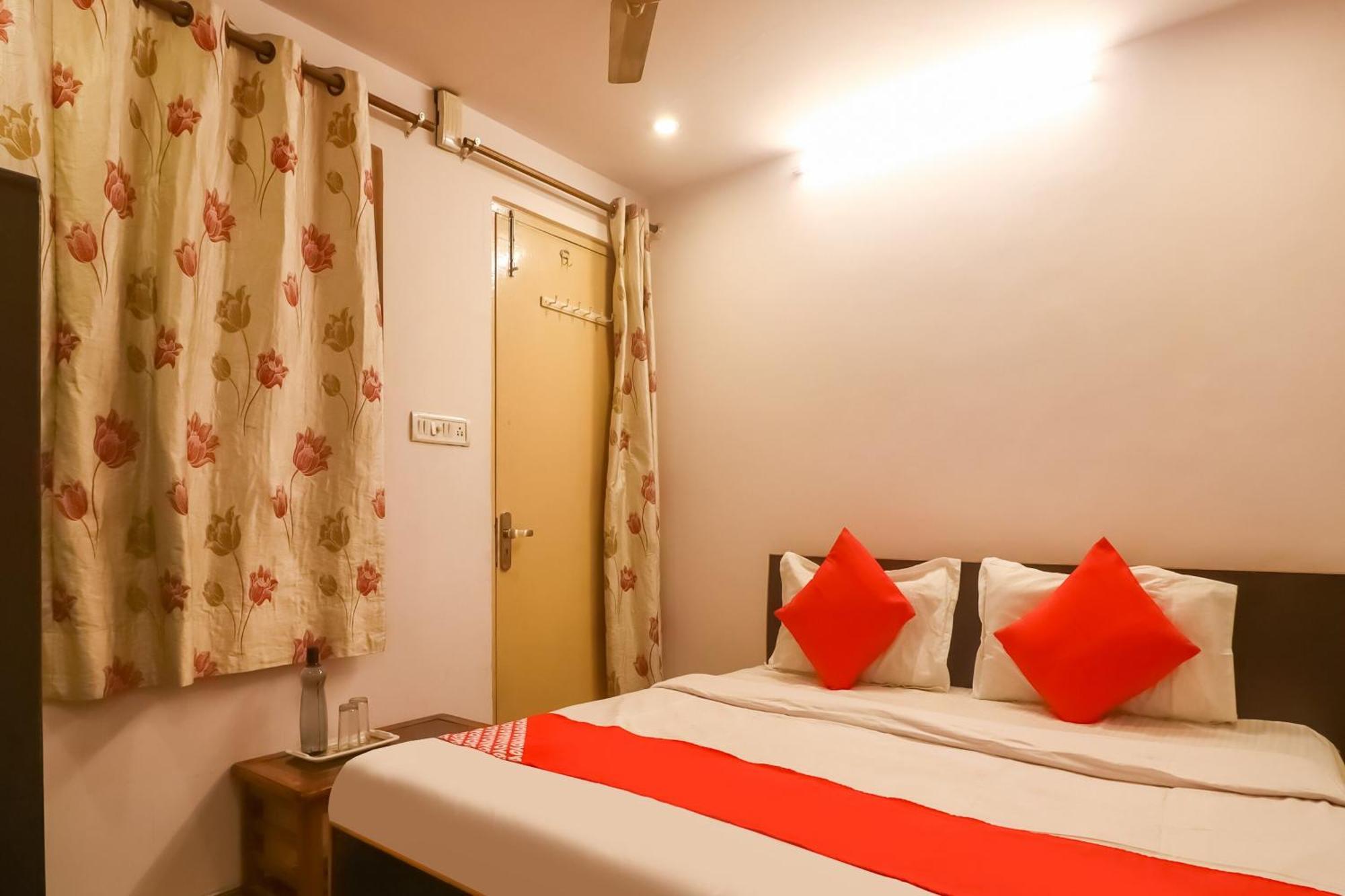 Hotel O Maa Arya Lucknow Eksteriør billede